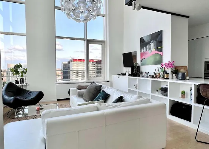 B&B Luxury Skyline Penthouse In 220 M2 Of Elegance 4*