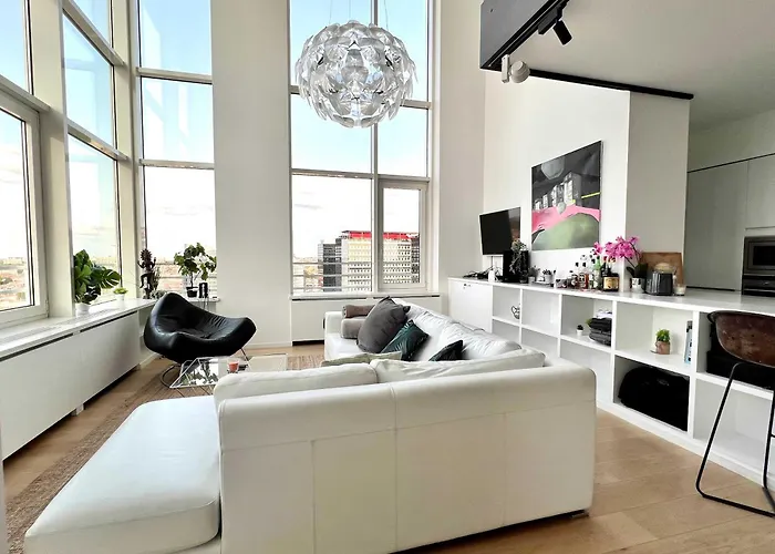 Oda ve Kahvaltı Skyline Penthouse 220 M2 Of Refined Elegance