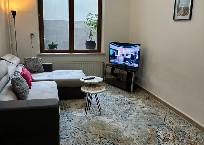 Et Dans Un Immeuble * بروكسل