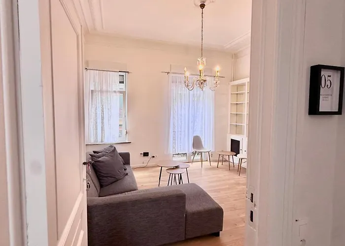 Schuman Square * بروكسل