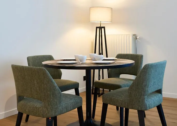 Georges Henri ブリュッセル