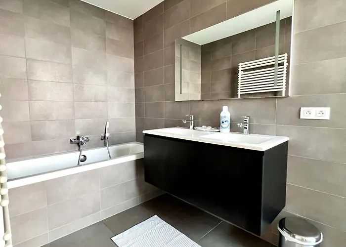 Skyline Penthouse 220 M2 Of Refined Elegance Bed and Breakfast 4*