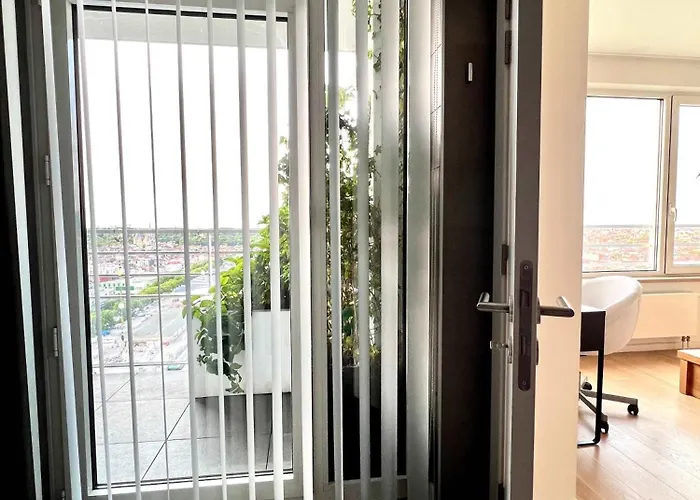 Bed and Breakfast Skyline Penthouse 220 M2 Of Refined Elegance 4*