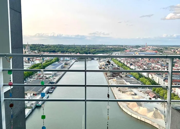 B&B Luxury Skyline Penthouse In 220 M2 Of Elegance