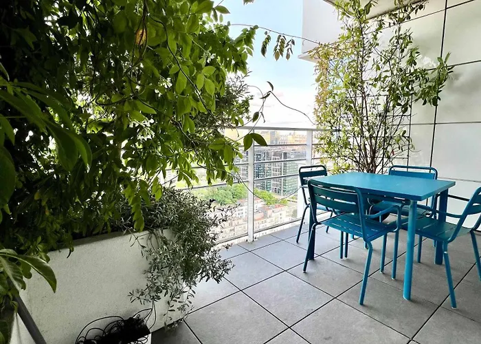 Skyline Penthouse 220 M2 Of Refined Elegance Oda ve Kahvaltı Brüksel