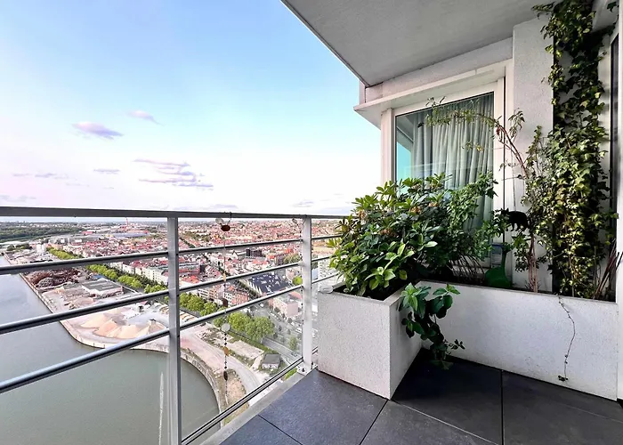 Oda ve Kahvaltı Skyline Penthouse 220 M2 Of Refined Elegance