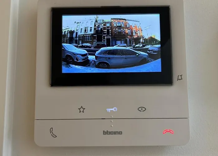 Chic & Bright Near Montgomery Bruxelles