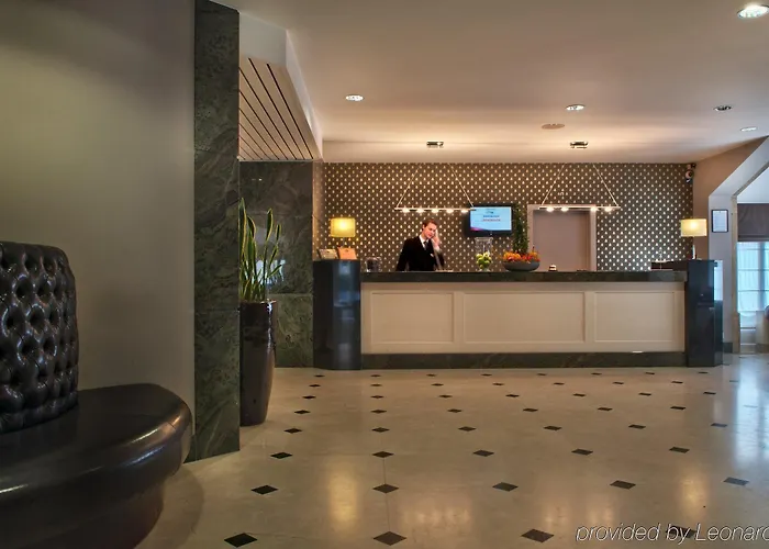 Nh Carrefour De L'europe Otel