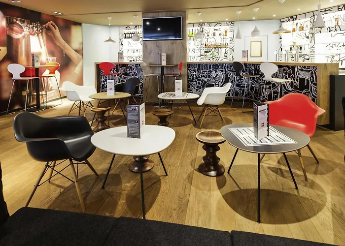 Ibis Centre Hotel 3*