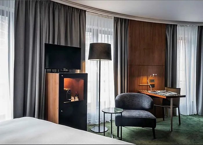 Hotel Nh Eu Berlaymont Brussels