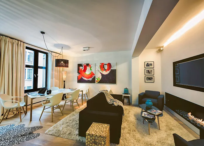 Charles - Grand Place