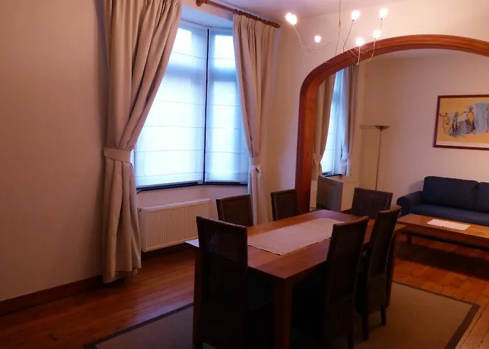 & Housingbrussels Apartman