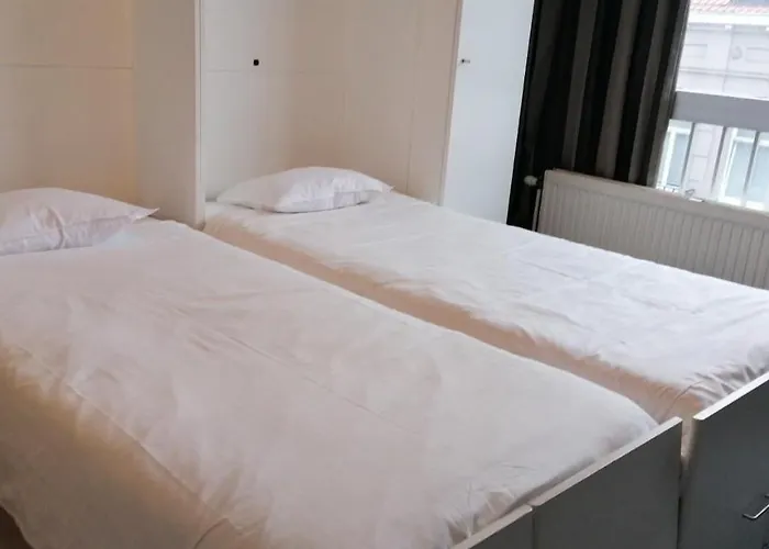 Wellington 3* Brussels